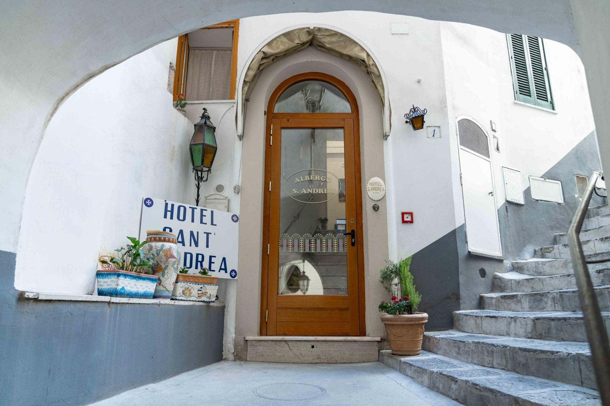 S. Andrea Hotel 3*