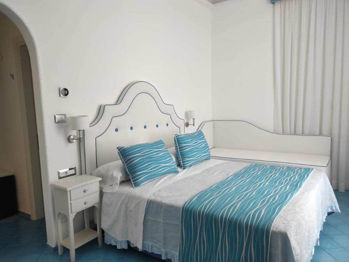 S. Andrea Hotel 3*