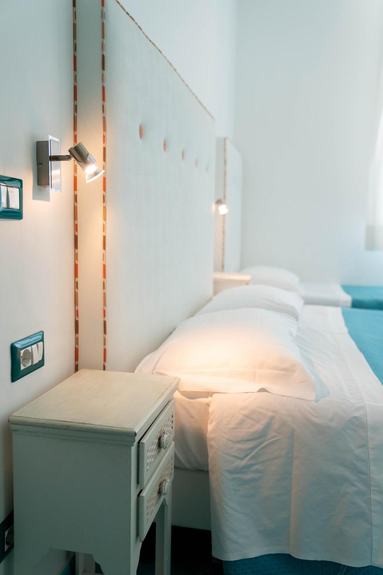 S. Andrea Hotel 3*